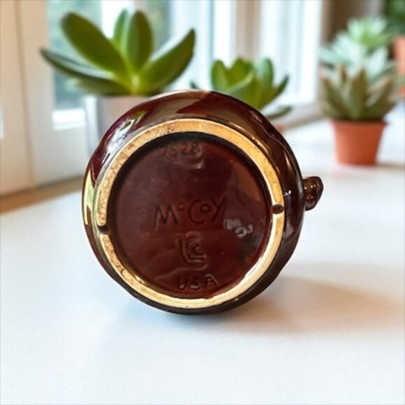 McCoy Brown Galzed Drip pitcher - Picture 2 of 6